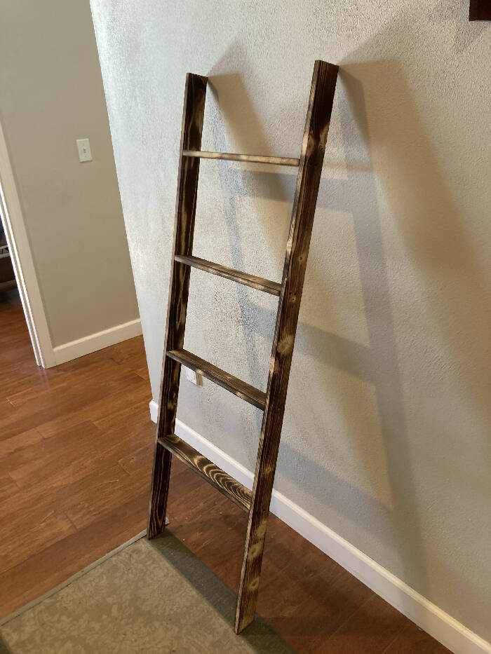 Blanket ladder
