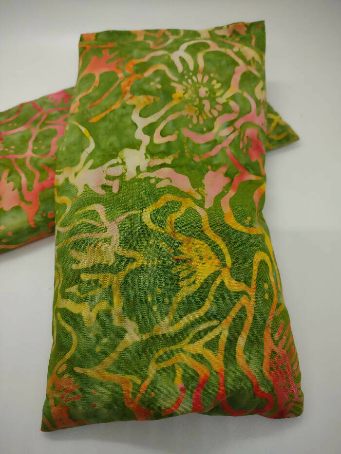 Relaxing Eye Pillow - Lime with Flowers