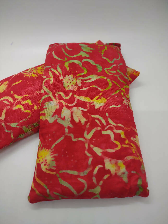 Relaxing Eye Pillow - Red with Flowers