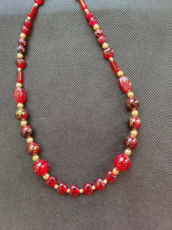 N #101 Necklace 19-1/2 inch Ruby Red Hearts